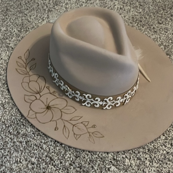 Corral Hat